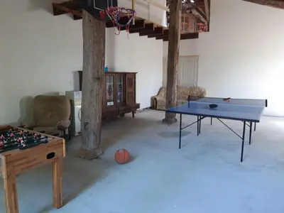 Tennis de table au sein de l'établissement La Vendange Family Gites ou à proximité