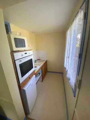Cuisine ou kitchenette dans l'établissement Manot Vacances - Gites en bord de Vienne