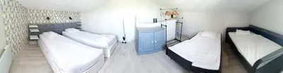 Un ou plusieurs lits dans un hébergement de l'établissement Gite Bin Benaise sans linge