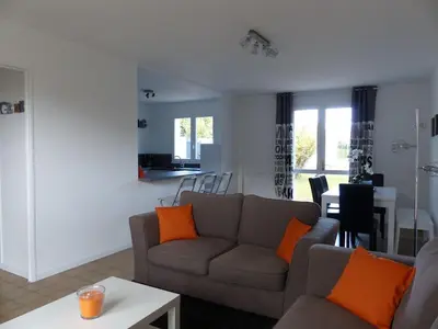 Coin salon dans l'établissement Maison entre vieux port et Minimes