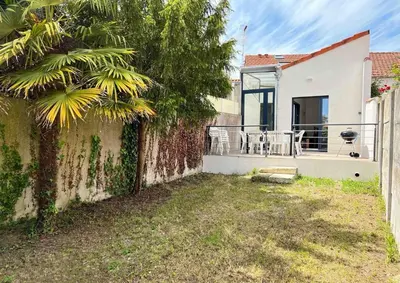 Jardin de l'établissement Maison hyper centre 3 chambres
