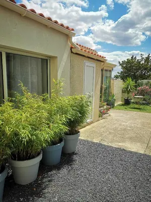 Jardin de l'établissement Escapade charentaise