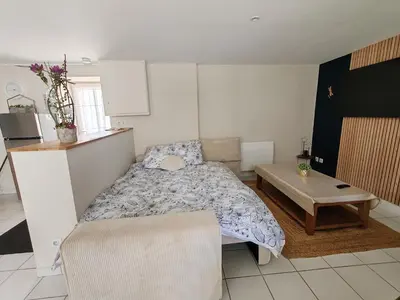Un ou plusieurs lits dans un hébergement de l'établissement Jolie Maison au 34 centre-ville