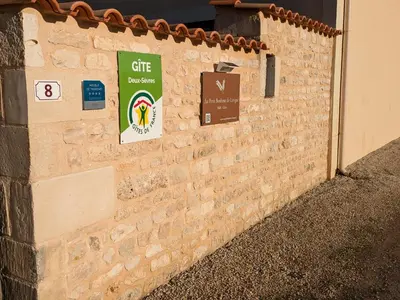 Certificat, récompense, panneau ou autre document affiché dans l'établissement Au Petit Bonheur de Lorigné