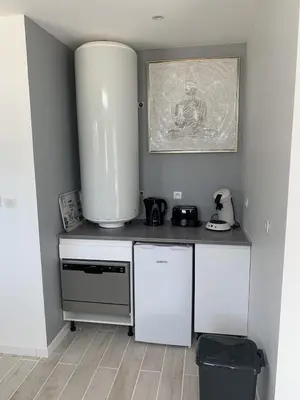 Cuisine ou kitchenette dans l'établissement Maison 17730 Port-Des-Barques Charente-Maritime 18 rue,du phare
