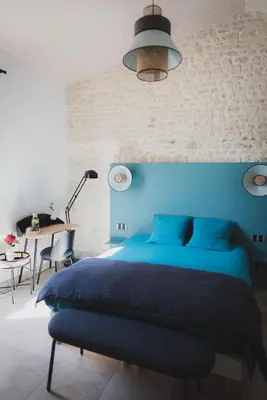 Coin salon dans l'établissement Logis de l'Héronière