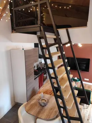 Plan de l'établissement La Cabana Agréable logement avec Jacuzzi/Balnéo