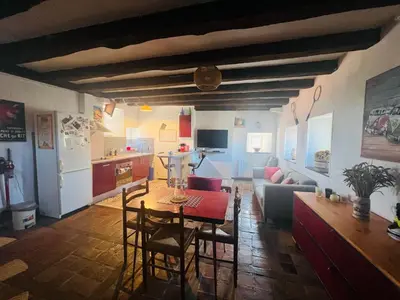 Cuisine ou kitchenette dans l'établissement So British ! Appart atypique et sa petite terrasse