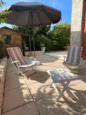 Terrasse ou espace extérieur de l'établissement La Petite Angerienne