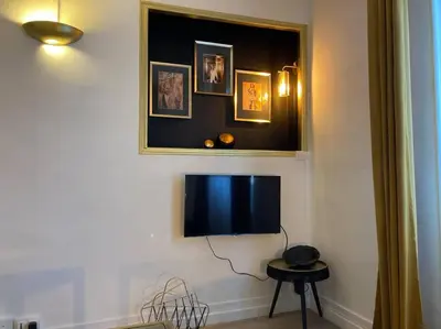 Télévision ou salle de divertissement dans l'établissement Studio à La Rochelle