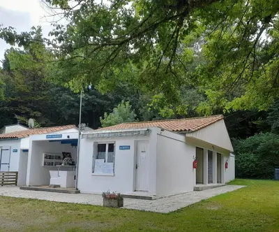 Bâtiment de le camping