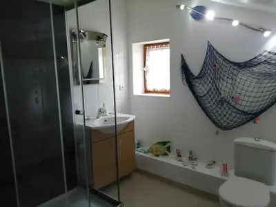 Salle de bains dans l'établissement Chambre d'hôtes Les Nénuphars