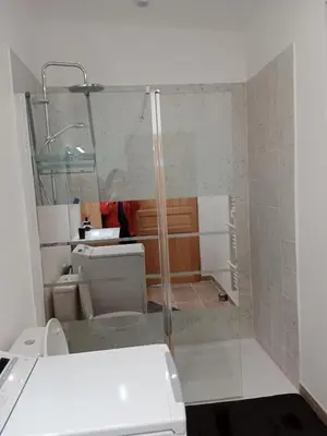 Salle de bains dans l'établissement Maison Dominique