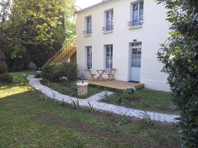 Jardin de l'établissement La Grelauderie 2