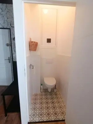 Salle de bains dans l'établissement Le Tréville Grand Studio Cosy 32M2