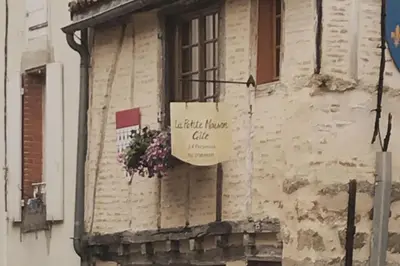 Plan de l'établissement Petite Maison médiévale