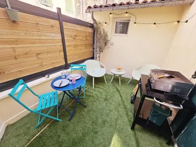 Plan de l'établissement Le cinéaste -Terrasse -Vivre au coeur d'Angouleme