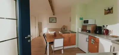 Cuisine ou kitchenette dans l'établissement Gîte 35m2 - 2pers - Plus Lit d'appoint - Draps et serviettes optionnels non prévu dans le prix affiché