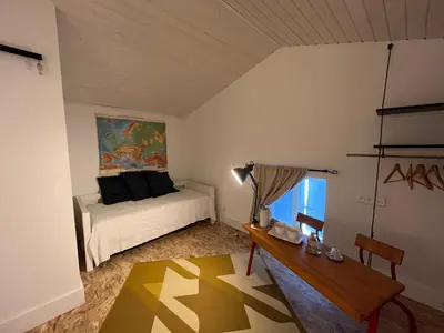 Télévision ou salle de divertissement dans l'établissement LE CLOS DE FLO 17