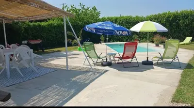Piscine de l'établissement La Huppe ou située à proximité