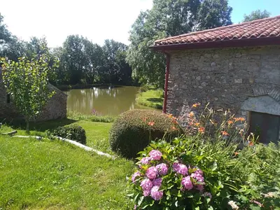 Jardin de l'établissement La Petite Maison dans la Prairie