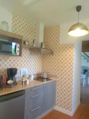 Cuisine ou kitchenette dans l'établissement La Petite Maison dans la Prairie