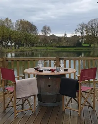 Vue sur la rivière ou le fleuve situé(e) à proximité de le chalet