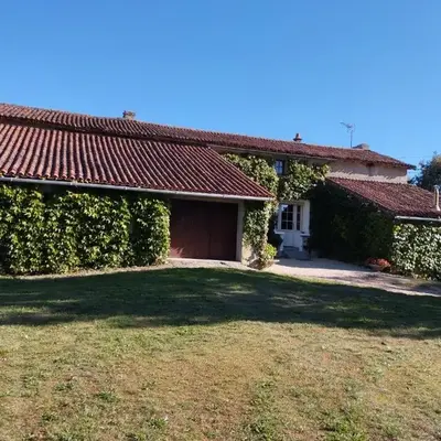 Maison au calme avec vue étang