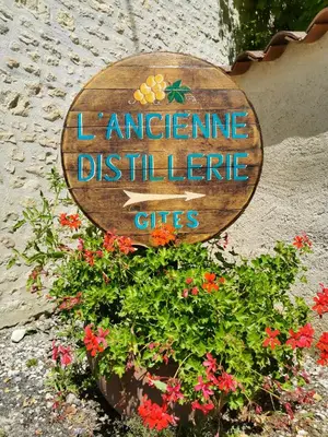 Certificat, récompense, panneau ou autre document affiché dans l'établissement L'Ancienne Distillerie