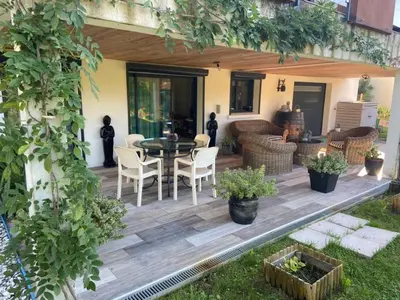 Jardin de l'établissement Le volcan