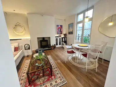 Coin salon dans l'établissement Le SeptièmeArt - Coeur de ville