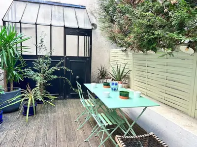 Jardin de l'établissement Le SeptièmeArt - Coeur de ville