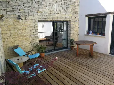 Balcon ou terrasse dans l'établissement Charmante maison dans joli village