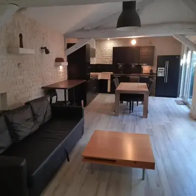 Charming 5-Bedroom House in Croix-Chapeau