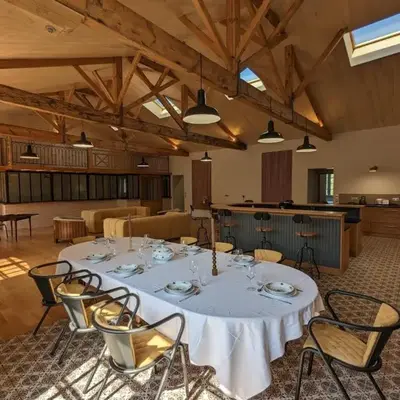 Maison lumineuse avec cuisine équipée
