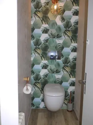 Salle de bains dans l'établissement Le Chapeau Rouge