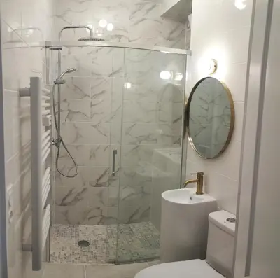 Salle de bains dans l'établissement Le CocoOn Doré