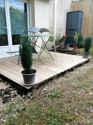 Jardin de l'établissement Chez Isa