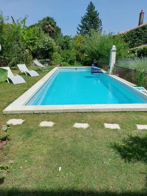 Piscine de l'établissement La Guériniere la Moulidart ou située à proximité