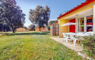 Jardin de l'établissement Pet Friendly Home In Saint-Savinien