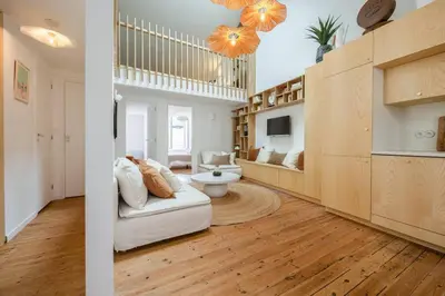 Coin salon dans l'établissement ღ Mezzanine • T4 Spacieux, Lumineux et Cosy