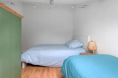 Un ou plusieurs lits dans un hébergement de l'établissement T3 cosy , cœur historique de La Rochelle