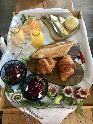 Nourriture dans la maison de vacances ou à proximité