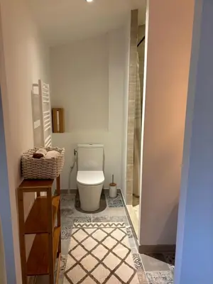 Salle de bains dans l'établissement L'auberge'Inn