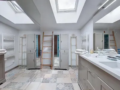 Salle de bains dans l'établissement Holiday Home Les Vidalières by Interhome