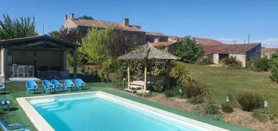 Piscine de l'établissement Rêve de Campagne 2 ou située à proximité