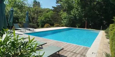 Piscine de l'établissement Domaine borgnette fantastique maison ou située à proximité
