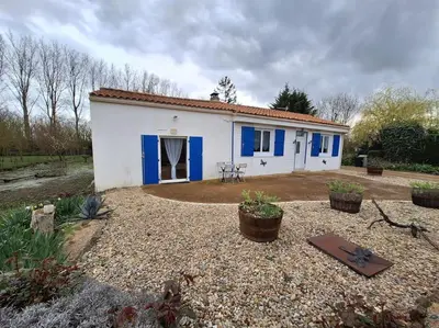 Jardin de l'établissement la petite cabane