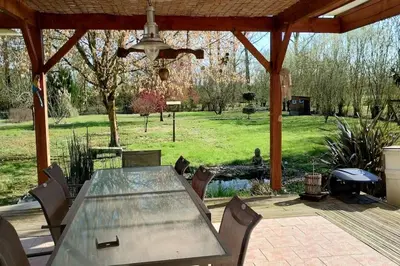 Jardin de l'établissement la petite cabane