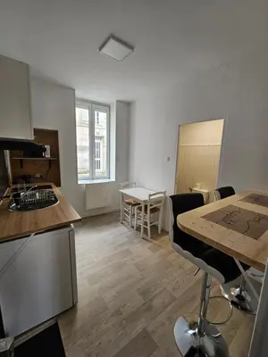 Cuisine ou kitchenette dans l'établissement Au deux enfants